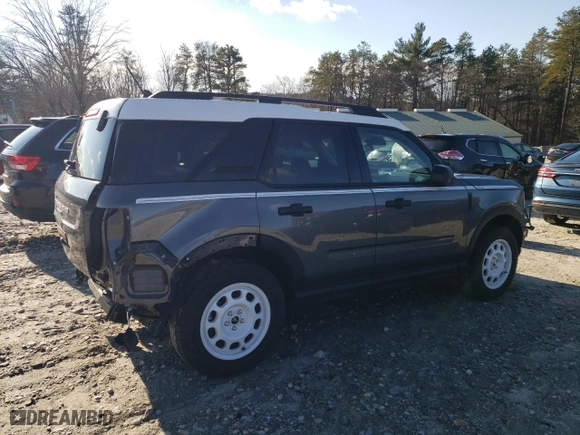 2024 Ford Bronco Sport Heritage with VIN 3FMCR9G61RRE08582, listed as a Copart auction lot 84023604 with 6,370 mi miles and Salvage Title. Bid and sale history available at carsss.com. Image 3.
