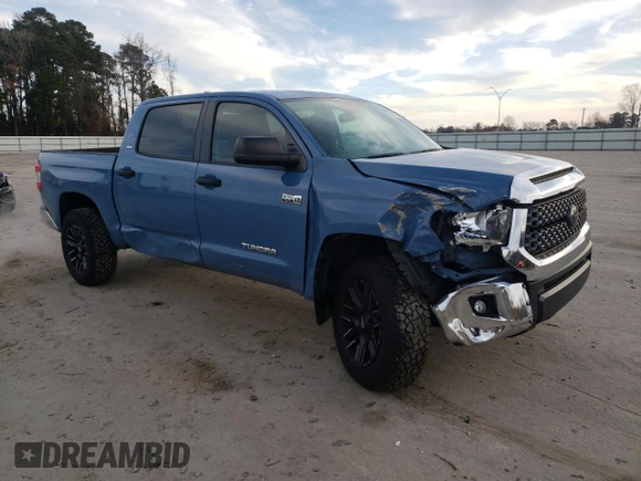 2020 Toyota Tundra 2WD SR5 with VIN 5TFEY5F13LX261579, listed as a Copart auction lot 86322274 with 98,093 mi miles and Salvage Title. Bid and sale history available at carsss.com. Image 4.