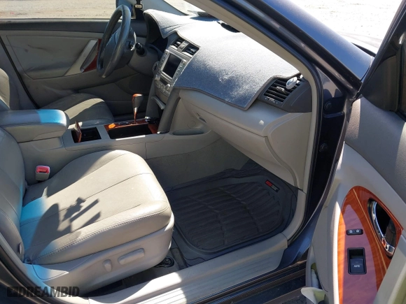 2011 Toyota Camry LE with VIN 4T1BK3EK4BU629587, listed as a IAAI auction lot 41845995 with 219,422 mi miles. Bid and sale history available at carsss.com. Image 5.
