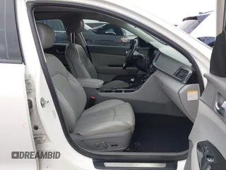 2017 Kia Optima EX z VIN KNAGV4LD7H5017444, wystawiony jako IAAI lot #41286787 z przebiegiem 90 109 mil mil oraz . Historia ofert i sprzedaży dostępna na DreamBid. Obrazek 5.