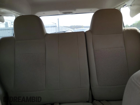 2015 Jeep Patriot Latitude z VIN 1C4NJRFB8FD207205, wystawiony jako Copart lot #58723655 z przebiegiem 181 649 mil mil oraz Szkoda całkowita • Salvage title. Historia ofert i sprzedaży dostępna na DreamBid. Obrazek 10.
