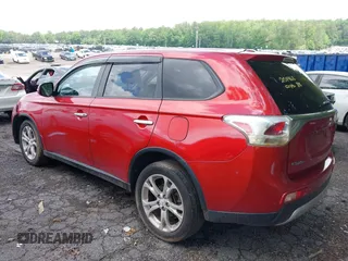 2015 Mitsubishi Outlander SE with VIN JA4AD3A35FZ005812, listed as a IAAI auction lot 42302752 with 165,483 mi miles and . Bid and sale history available at DreamBid. Image 14.