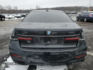 2020 BMW 7 Series 740i with VIN WBA7T2C05LGL18038, listed as a Copart auction lot 41997975 with 74,868 mi miles and Salvage Title. Bid and sale history available at carsss.com. Image 6.