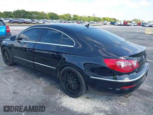 2010 Volkswagen CC Sport with VIN WVWMN7AN8AE531621, listed as a IAAI auction lot 42095130 with 111,923 mi miles and . Bid and sale history available at DreamBid. Image 3.