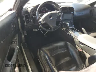 2009 Chevrolet Corvette 3LT z VIN 1G1YY26W695102866, wystawiony jako Copart lot #77631814 z przebiegiem 159 922 mil mil oraz Szkoda całkowita • Salvage title. Historia ofert i sprzedaży dostępna na DreamBid. Obrazek 8.