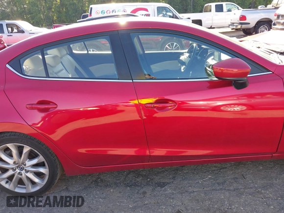 2015 Mazda 3 S Grand Touring z VIN JM1BM1W36F1253699, wystawiony jako IAAI lot #42204557 z przebiegiem 132 626 mil mil oraz . Historia ofert i sprzedaży dostępna na DreamBid. Obrazek 14.