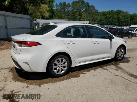 2021 Toyota Corolla LE with VIN 5YFEPMAEXMP244592, listed as a Copart auction lot 55226875 with 96,153 mi miles and Salvage Title. Bid and sale history available at DreamBid. Image 3.