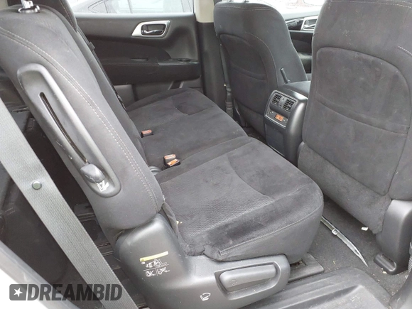 2016 Nissan Pathfinder Platinum with VIN 5N1AR2MM8GC658933, listed as a IAAI auction lot 41931265 with 117,274 mi miles. Bid and sale history available at carsss.com. Image 8.