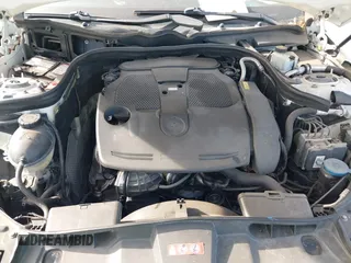 2012 Mercedes-Benz E-Class E 350 Luxury with VIN WDDHF8JBXCA595315, listed as a IAAI auction lot 41871462 with 122,677 mi miles. Bid and sale history available at carsss.com. Image 10.
