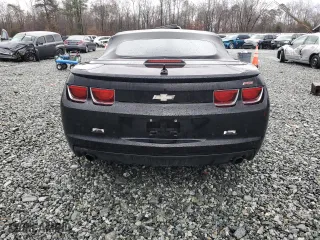2011 Chevrolet Camaro 1LT with VIN 2G1FB3DD4B9187442, listed as a Copart auction lot 84389404 with 104,892 mi miles and Clean Title. Bid and sale history available at carsss.com. Image 6.