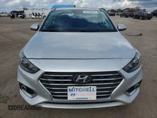 2021 Hyundai Accent Limited with VIN 3KPC34A64ME145005, listed as a Copart auction lot 85320034 with 43,701 mi miles and Salvage Title. Bid and sale history available at carsss.com. Image 5.