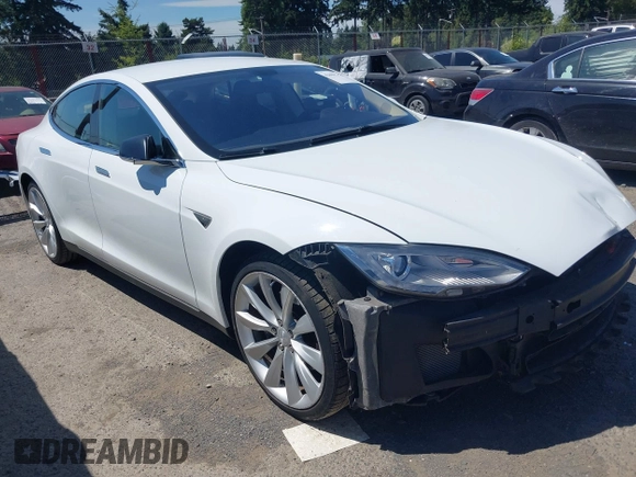 2014 Tesla Model S 60 с VIN 5YJSA1H18EFP29428, выставлен на аукционе IAAI как лот 42690205 с пробегом 54 435 миль миль и . История ставок и продаж доступна на DreamBid. Изображение 1.