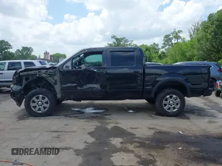 2013 Ford F-150 XL z VIN 1FTFW1EF0DFA73156, wystawiony jako IAAI lot #42561620 z przebiegiem 164 410 mil mil oraz . Historia ofert i sprzedaży dostępna na DreamBid. Obrazek 14.