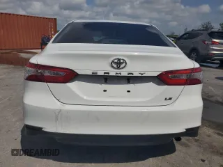 2018 Toyota Camry LE with VIN 4T1B11HK0JU512400, listed as a Copart auction lot 55839265 with 117,510 mi miles and Salvage title. Bid and sale history available at DreamBid. Image 6.