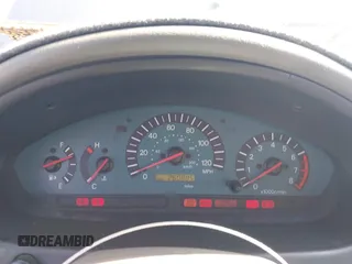 2002 Mitsubishi Galant ES z VIN 4A3AA46H42E070139, wystawiony jako IAAI lot #42162751 z przebiegiem 260 885 mil mil oraz . Historia ofert i sprzedaży dostępna na DreamBid. Obrazek 7.