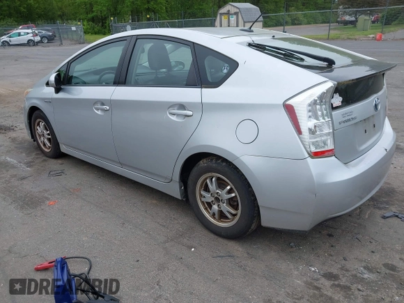 2010 Toyota Prius II with VIN JTDKN3DUXA0001196, listed as a IAAI auction lot 42246433 with 191,054 mi miles and . Bid and sale history available at DreamBid. Image 3.
