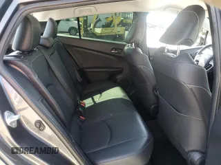 2020 Toyota Prius LE z VIN JTDKARFP6L3138529, wystawiony jako Copart lot #60039375 z przebiegiem 104 277 mil mil oraz Szkoda całkowita • Salvage title. Historia ofert i sprzedaży dostępna na DreamBid. Obrazek 10.