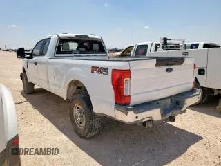 2021 Ford F-350 с VIN 1FD8X3B63MED00301, выставлен на аукционе Copart как лот 57271605 с пробегом Не указан миль и Списание • Salvage title. История ставок и продаж доступна на DreamBid. Изображение 2.