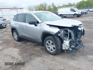 2023 Toyota RAV4 LE z VIN 2T3F1RFV1PC379919, wystawiony jako IAAI lot #42222470 z przebiegiem 39 393 mil mil oraz . Historia ofert i sprzedaży dostępna na DreamBid. Obrazek 1.