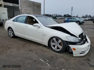 2012 Mercedes-Benz S-Class S 550 with VIN WDDNG9EB6CA454967, listed as a Copart auction lot 83732304 with 115,828 mi miles and Salvage Title. Bid and sale history available at carsss.com. Image 4.