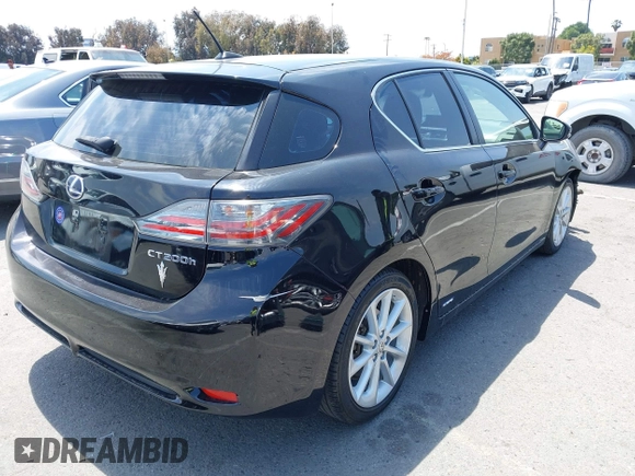 2011 Lexus CT 200h z VIN JTHKD5BH2B2034282, wystawiony jako IAAI lot #42163651 z przebiegiem 201 669 mil mil oraz . Historia ofert i sprzedaży dostępna na DreamBid. Obrazek 4.