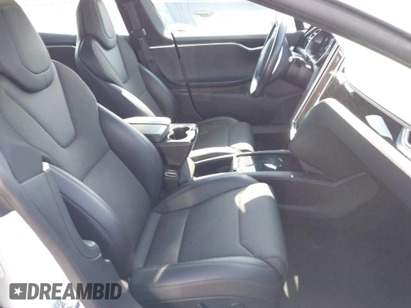 2018 Tesla Model S 75D с VIN 5YJSA1E27JF241451, выставлен на аукционе IAAI как лот 42374353 с пробегом 76 543 миль миль и . История ставок и продаж доступна на DreamBid. Изображение 5.