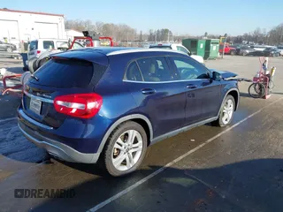 2018 Mercedes-Benz GLA 250 z VIN WDCTG4GB1JJ465643, wystawiony jako IAAI lot #41784595 z przebiegiem 67 849 mil mil oraz . Historia ofert i sprzedaży dostępna na DreamBid. Obrazek 4.