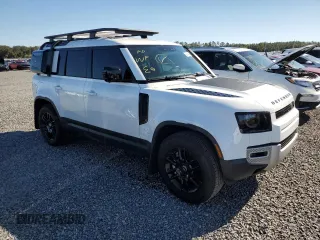 2024 Land Rover Defender S with VIN SALEJ7EU6R2309909, listed as a Copart auction lot 82152564 with 4,446 mi miles and Non repairable. Bid and sale history available at DreamBid. Image 4.