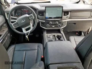 2024 Ford Expedition XLT with VIN 1FMJU1H81REA84415, listed as a Copart auction lot 55131825 with 3,389 mi miles and Salvage title. Bid and sale history available at DreamBid. Image 8.