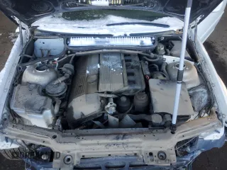 2006 BMW 3 Series 325Ci with VIN WBABD33456PL09635, listed as a Copart auction lot 42366765 with 126,083 mi miles and Salvage Title. Bid and sale history available at carsss.com. Image 11.