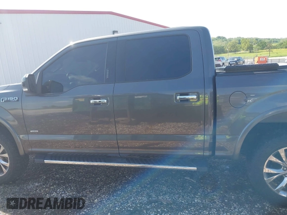 2015 Ford F-150 XLT with VIN 1FTEW1EG0FKE59929, listed as a IAAI auction lot 42161771 with 189,933 mi miles. Bid and sale history available at carsss.com. Image 14.