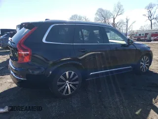 2025 Volvo XC90 Plus with VIN YV4062PE5S1303927, listed as a Copart auction lot 47423225 with 3,241 mi miles and Salvage Title. Bid and sale history available at DreamBid. Image 3.