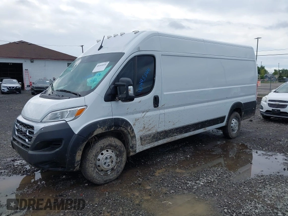 2023 Ram ProMaster Cargo with VIN 3C6MRVJG5PE511969, listed as a IAAI auction lot 40445544 with 220,363 mi miles and . Bid and sale history available at DreamBid. Image 17.