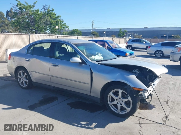 2003 Infiniti G35 w/Leather with VIN JNKCV51E43M308273, listed as a IAAI auction lot 42194344 with 180,533 mi miles. Bid and sale history available at carsss.com. Image 1.