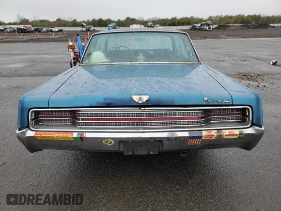 1968 Chrysler New Yorker z VIN CH3K8F117244, wystawiony jako Copart lot #51514955 z przebiegiem 95 618 mil mil oraz Tytuł czysty. Historia ofert i sprzedaży dostępna na DreamBid. Obrazek 6.