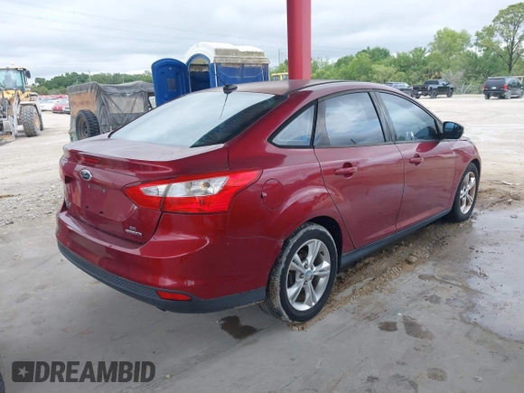 2013 Ford Focus SE with VIN 1FADP3F2XDL175065, listed as a IAAI auction lot 41982870 with 120,661 mi miles. Bid and sale history available at carsss.com. Image 4.