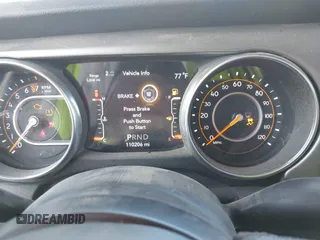 2018 Jeep Wrangler Unlimited Sport S z VIN 1C4HJXDG7JW299534, wystawiony jako IAAI lot #42321004 z przebiegiem 110 206 mil mil oraz . Historia ofert i sprzedaży dostępna na DreamBid. Obrazek 7.