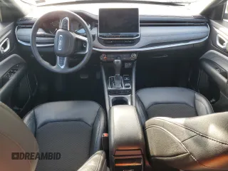 2024 Jeep Compass Latitude с VIN 3C4NJDBN8RT605905, выставлен на аукционе Copart как лот 64246585 с пробегом 49 569 миль миль и Чистый • Clean title. История ставок и продаж доступна на DreamBid. Изображение 8.