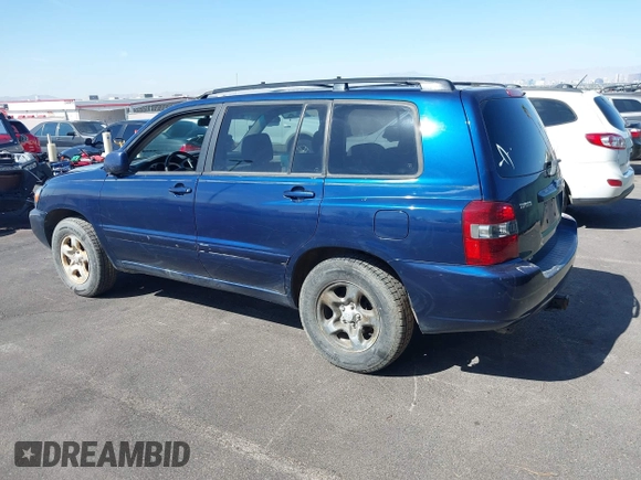 2004 Toyota Highlander with VIN JTEDD21AX40084354, listed as a IAAI auction lot 42016996 with Not provided miles and . Bid and sale history available at DreamBid. Image 3.