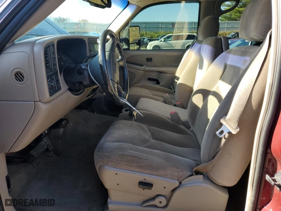 2003 GMC Sierra 2500HD SLT with VIN 1GTHK23173F185498, listed as a Copart auction lot 75286433 with 239,387 mi miles and Clean Title. Bid and sale history available at carsss.com. Image 7.
