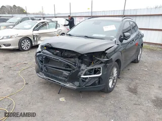 2020 Hyundai Kona SEL Plus with VIN KM8K62AA4LU428995, listed as a IAAI auction lot 41475674 with 132,304 mi miles. Bid and sale history available at carsss.com. Image 6.