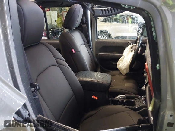 2021 Jeep Gladiator Rubicon с VIN 1C6JJTBG9ML624095, выставлен на аукционе IAAI как лот 42233735 с пробегом 69 042 миль миль и . История ставок и продаж доступна на DreamBid. Изображение 5.