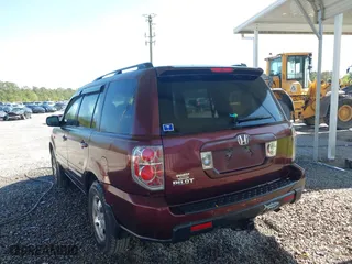 2008 Honda Pilot EX-L with VIN 5FNYF28598B011282, listed as a IAAI auction lot 42000822 with 229,046 mi miles. Bid and sale history available at carsss.com. Image 3.