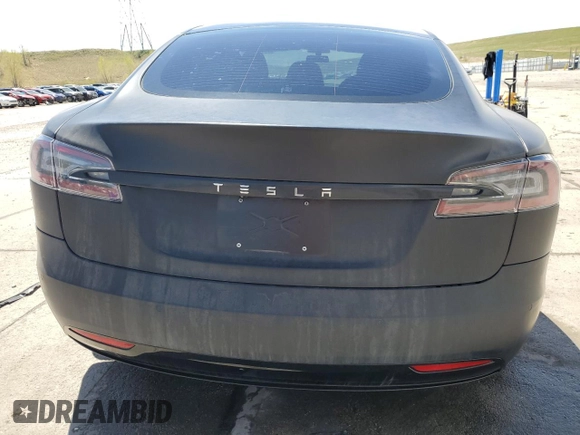 2020 Tesla Model S Long Range с VIN 5YJSA1E28LF400562, выставлен на аукционе Copart как лот 53576125 с пробегом 73 808 миль миль и Списание • Salvage title. История ставок и продаж доступна на DreamBid. Изображение 6.
