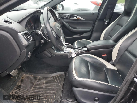 2018 Infiniti QX30 Luxury z VIN SJKCH5CP7JA042766, wystawiony jako Copart lot #57026685 z przebiegiem 66 525 mil mil oraz Szkoda całkowita • Salvage title. Historia ofert i sprzedaży dostępna na DreamBid. Obrazek 7.