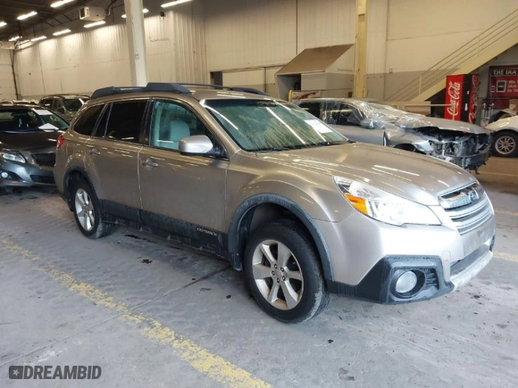 2014 Subaru Outback 2.5i Premium with VIN 4S4BRBCC6E3323986, listed as a IAAI auction lot 41622049 with 130,662 mi miles. Bid and sale history available at carsss.com. Image 1.