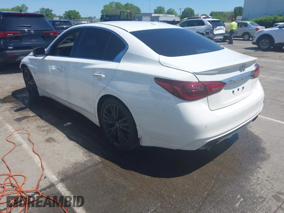 2019 Infiniti Q50 Luxe z VIN JN1EV7AP7KM513482, wystawiony jako IAAI lot #42000334 z przebiegiem 101 789 mil mil oraz . Historia ofert i sprzedaży dostępna na DreamBid. Obrazek 3.