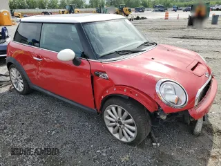 2011 MINI Hardtop S z VIN WMWSV3C50BTY10844, wystawiony jako Copart lot #54342145 z przebiegiem 86 825 mil mil oraz Szkody całkowita. Historia ofert i sprzedaży dostępna na DreamBid. Obrazek 4.