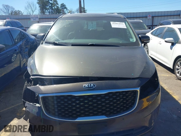 2017 Kia Sedona LX with VIN KNDMB5C14H6329340, listed as a IAAI auction lot 41803814 with 106,672 mi miles. Bid and sale history available at carsss.com. Image 12.
