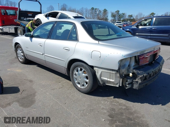 2000 Buick Regal GS with VIN 2G4WF5512Y1219495, listed as a IAAI auction lot 41758016 with 1 mi miles. Bid and sale history available at carsss.com. Image 3.